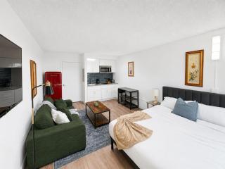 Sleepover Studio Apartments Austin Texas - 3