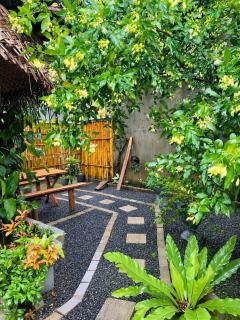 Tusker's Retreat - 5