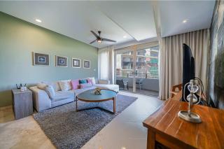 Stylish 2BR Condo - Haab - Steps to Beach - 5