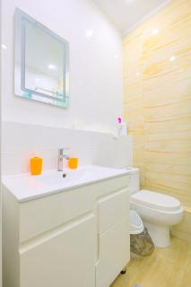 Cozy Nadezhda Apartments near Mega Park - 1