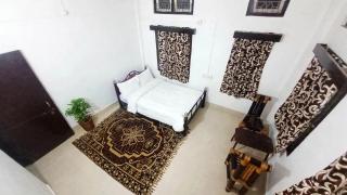 Vandara Oasis - AC room with King Size Bed - 4