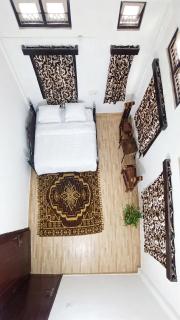Vandara Oasis - AC room with King Size Bed - 1
