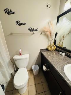 Location! Walkable! King bed! Incredible views! - 5
