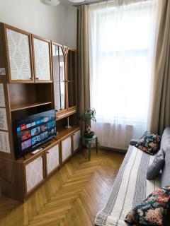 Margaret & Violet - Stylish Central Apartments next to Grand Boulevard - Budapest - 4