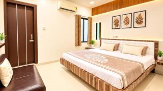 Hotel D-dhish Premium Near Mahakal Temple & Railway Station # Fully AC Room - Best Prime Location - 8