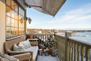 Luxury Apartment with Water View and Steam Sauna - 9