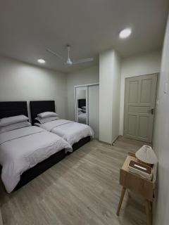 Cozy Beachside Room in Maafushi - 6