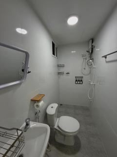 Cozy Beachside Room in Maafushi - 2