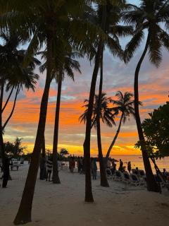 Cozy Beachside Room in Maafushi - 1