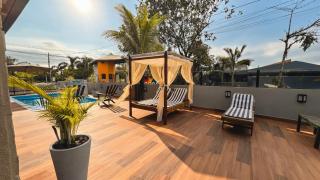 Sobrado Amplo, Piscina aquecida e Forno de Pizza - 1
