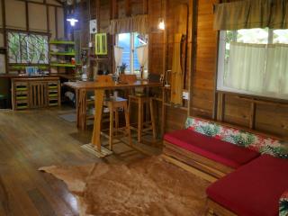 Birdsong Villa - 0