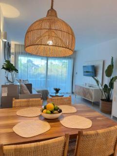 Punta Cana Oasis w/Picuzzi 2 min walk to the Beach - 6