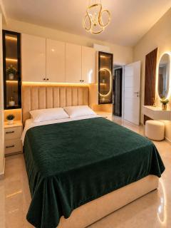 Tira Homes - Olive - 0