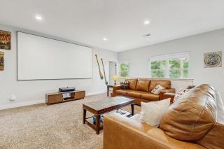 Stunning Lakeview Home Game Room Dock Hot Tub - 7