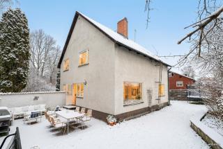 Luxury Renovated Villa 4BR 15min to Stockholm - Stockholm - 8