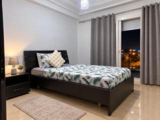 Khawla jbenyeni - 4