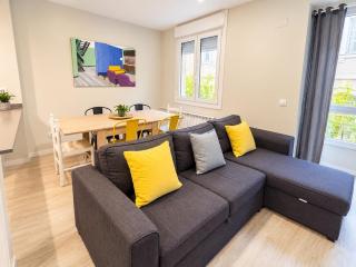 EL RINCON DE LA MERCED 2 Junto Laurel Aire acondicionado By Apartamentos Logrono - 8