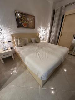Joy 2 bedrooms apartment for foreigners passport holders only - 5