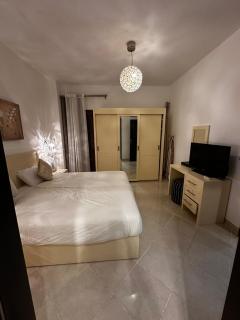 Joy 2 bedrooms apartment for foreigners passport holders only - 4