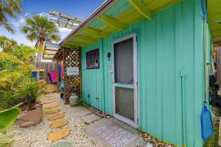 Beach Tree Cottage Walk To Beach & Siesta Key Village - 1
