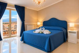 NAXOS GLAMOUR APARTMENT with terrace, parking and Etna View - 2