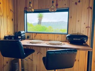 Matilo Cabins - Aloe Cabin with Bath and Mountain Views - 1