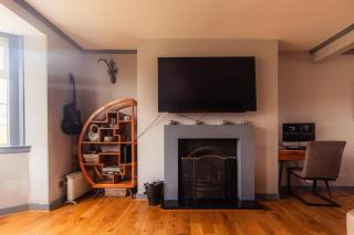 Luxury Portree Cottage with Hot Tub Hamara - 7