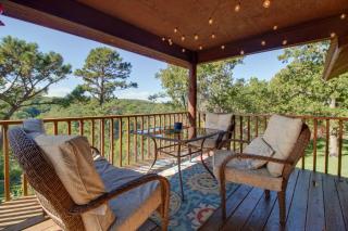 Grand Lake Escape: Deck, Hot Tub, Views! - 8