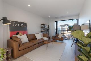 Maison Central - 3BR 3 Bath & Parking - CBD Luxe - Adelaide - 0