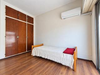 Casa en Gualeguaychu centro, pileta y jardin - 5