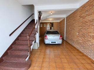 Casa en Gualeguaychu centro, pileta y jardin - 2