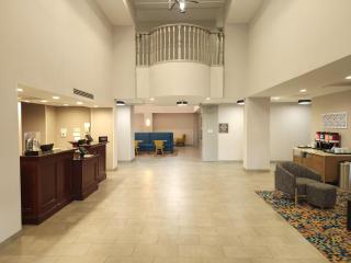 Hampton Inn and Suites of Lamar - 6