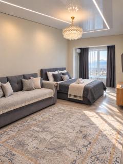 Comfort City 6 Panoramic Mountain View - 5
