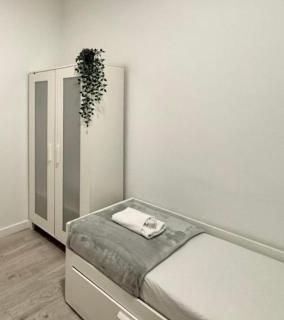 Urban Bunks Co-Living - 6