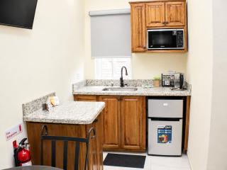 The Vista Inn Studio #4 - 3