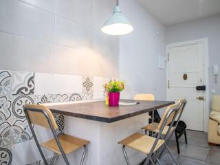 Lush Home in Retiro, Madrid - 8