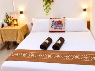 Green Banana Cottage - 2