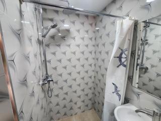 Tropic Towers Apartment Hotel - 5