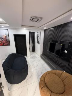 Modern 1Bed Apartment - 7