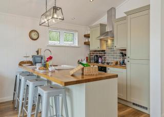 Henfields Country Retreat - 2