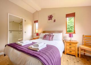Meadows End Lodges - 6