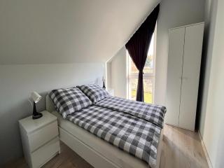 Holiday home with terrace, large garden - 8