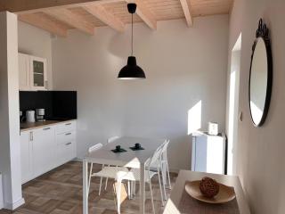 Holiday home with terrace, large garden - 7