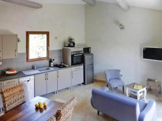 Relaxing Home Near Pool in Malaucène - 9