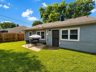 Downtown Indy Home 3BR/ Free Parking - 1