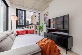 Spacious 2BR Downtown - 4