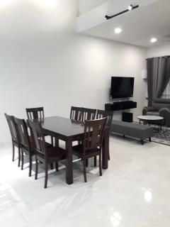 Modern Serenity Stay - 1