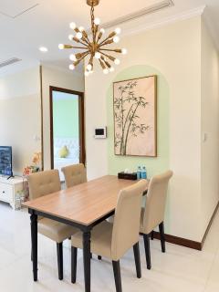 Landmark Plus High Floor Modern Home with Stunning City Views - 2