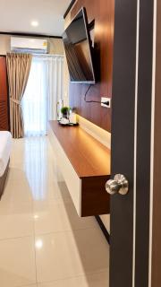 The Outdoor Kata Hotel - 9