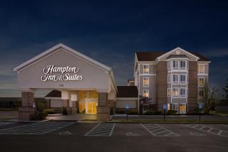 Hampton Inn & Suites Scottsburg - 9